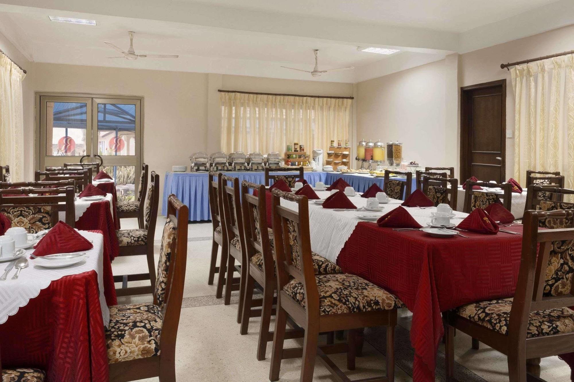 Ramada Resort Akra Zewnętrze zdjęcie