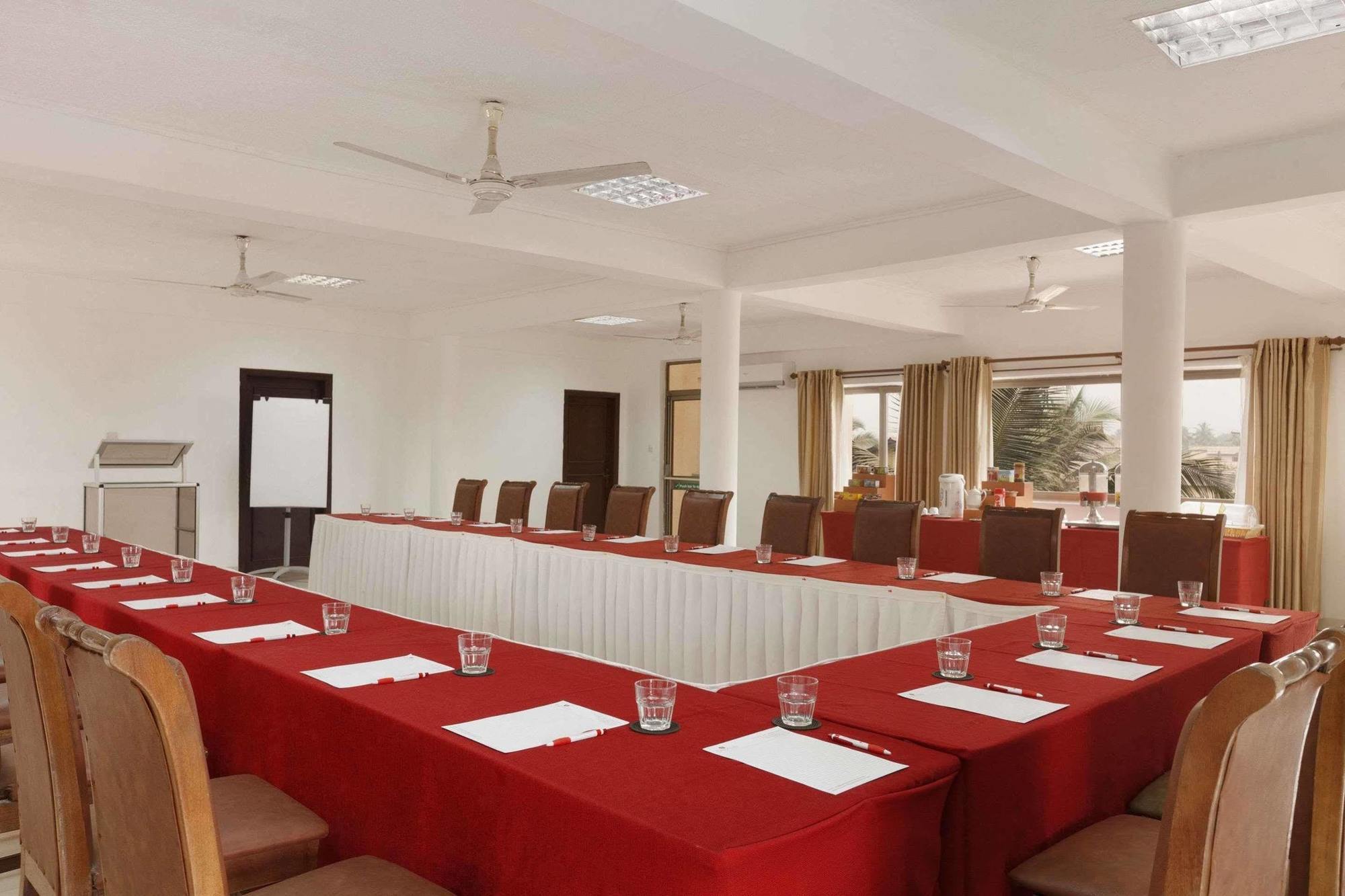 Ramada Resort Akra Zewnętrze zdjęcie